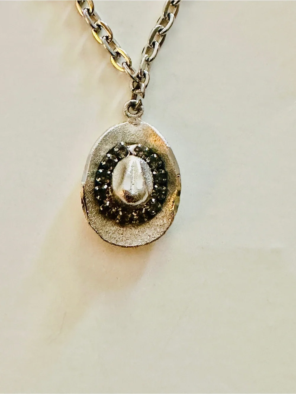 Necklace Silver Cowboy Cowgirl Western Rodeo Hat Pendant Charm With Chai